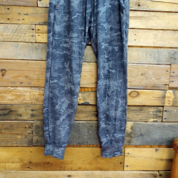 Lululemon Ready to Rulu Joggers Gray Camo size 8 - Picture 2 of 4